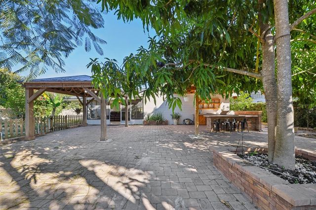 3236 KNOTTYPINE AVENUE, Winter Park, FL 32792