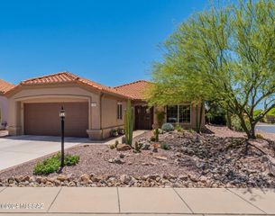 2180 E Jonquil Street, Oro Valley, AZ 85755