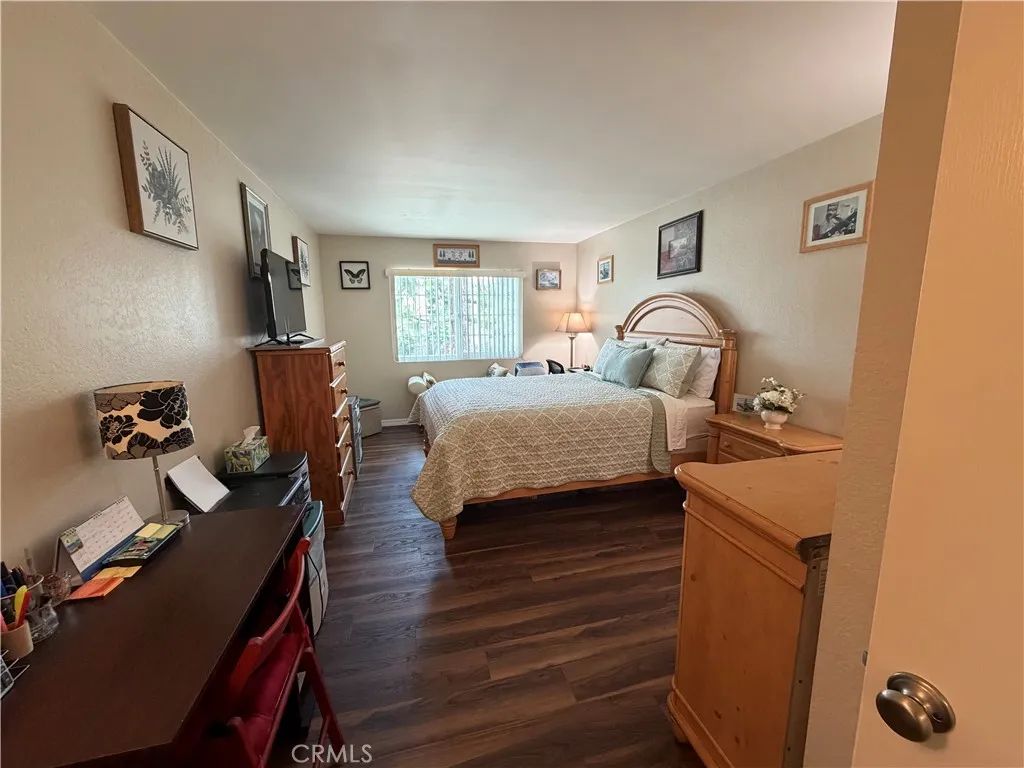 2599 Walnut 205, Signal Hill, CA 90755