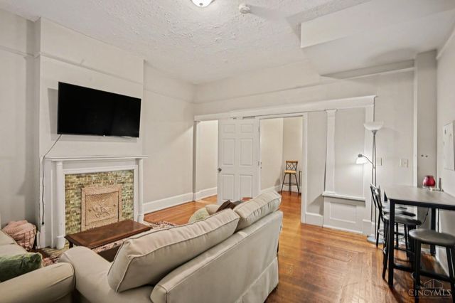 218 Fosdick Street, Cincinnati, OH 45219