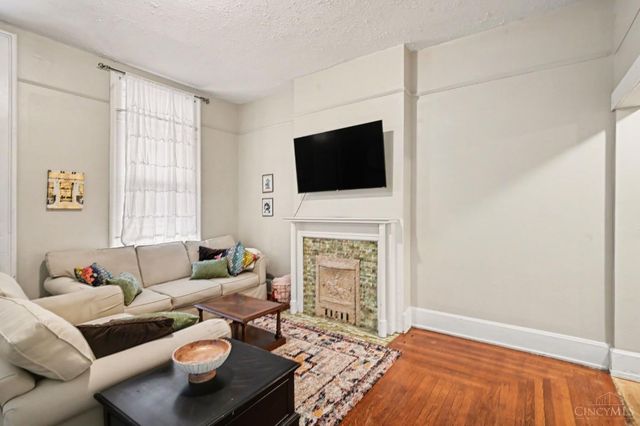 218 Fosdick Street, Cincinnati, OH 45219