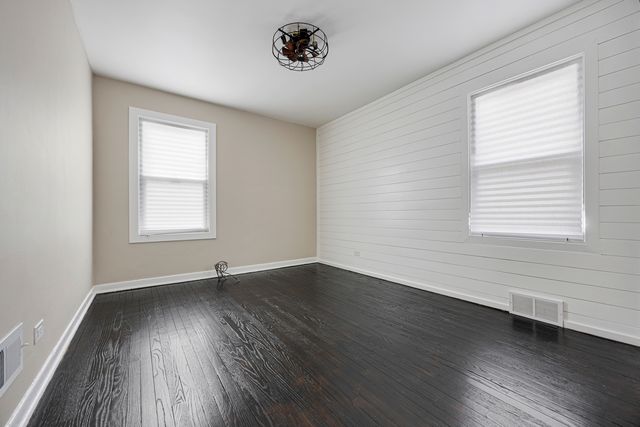 101 W 113th Place, Chicago, IL 60628