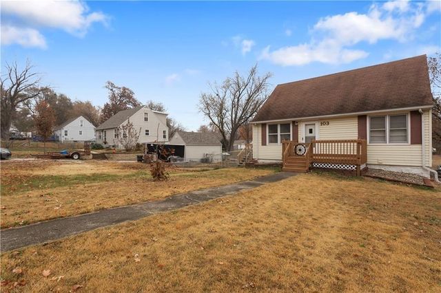 103 N 71st Street, Kansas City, KS 66111