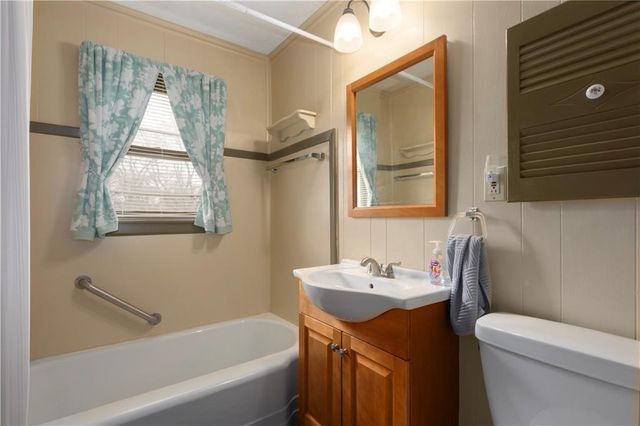 103 N 71st Street, Kansas City, KS 66111