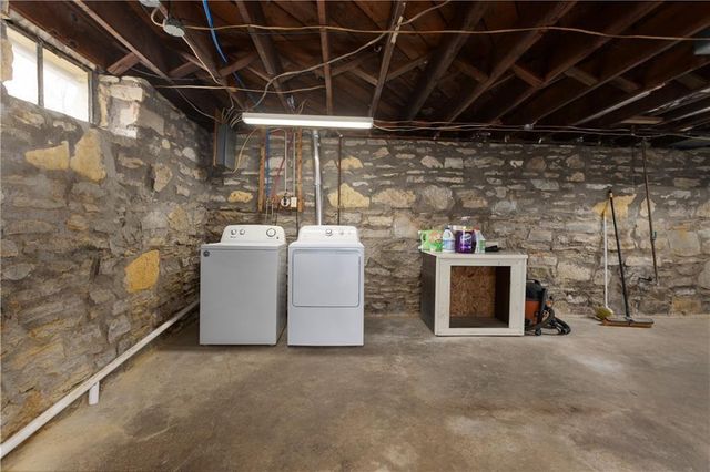 103 N 71st Street, Kansas City, KS 66111