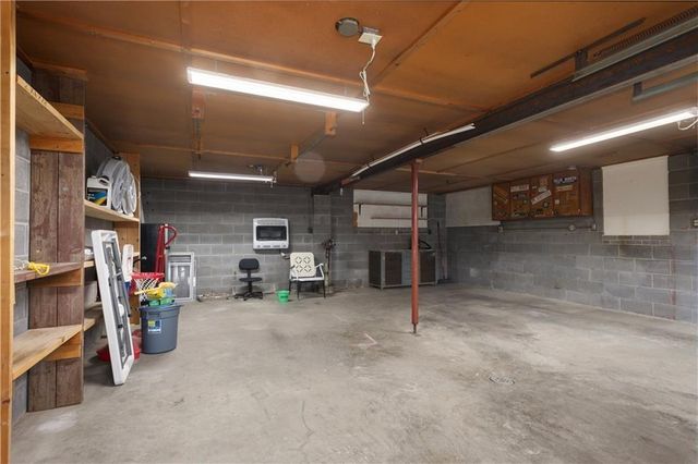 103 N 71st Street, Kansas City, KS 66111