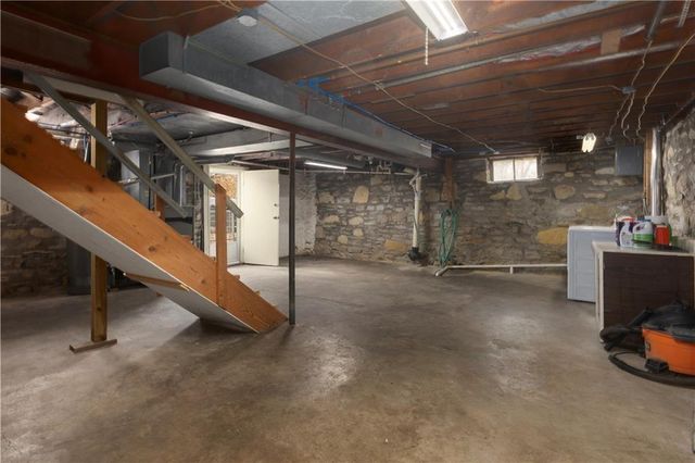 103 N 71st Street, Kansas City, KS 66111