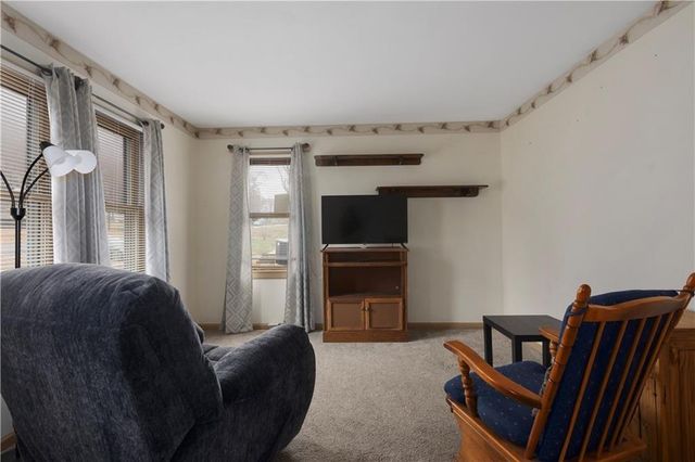 103 N 71st Street, Kansas City, KS 66111