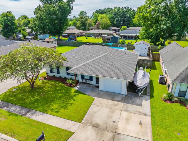 506 Louis Dr, Houma, LA 70364