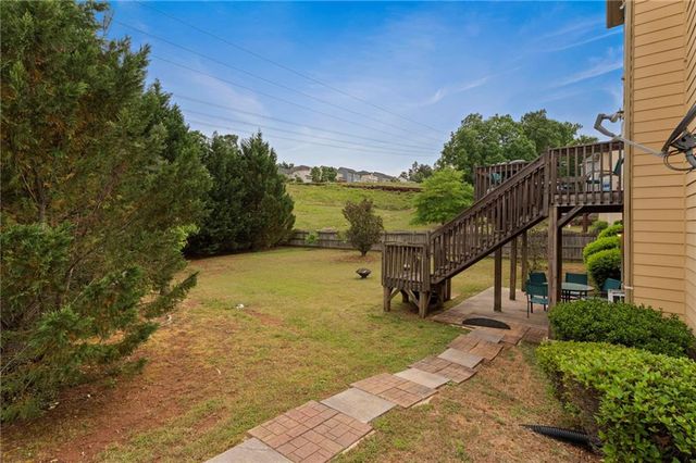 135 Mccook Way NW, Kennesaw, GA 30144