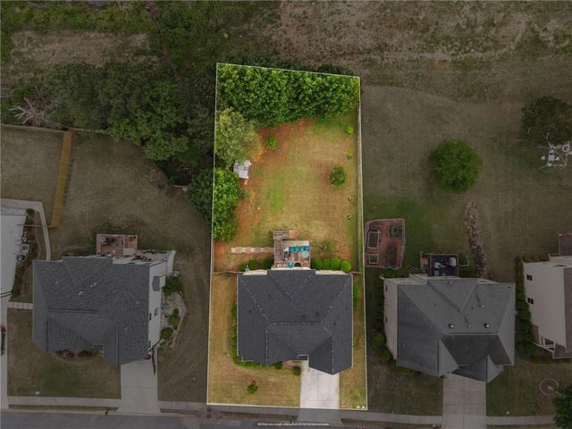 135 Mccook Way NW, Kennesaw, GA 30144