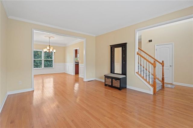 135 Mccook Way NW, Kennesaw, GA 30144