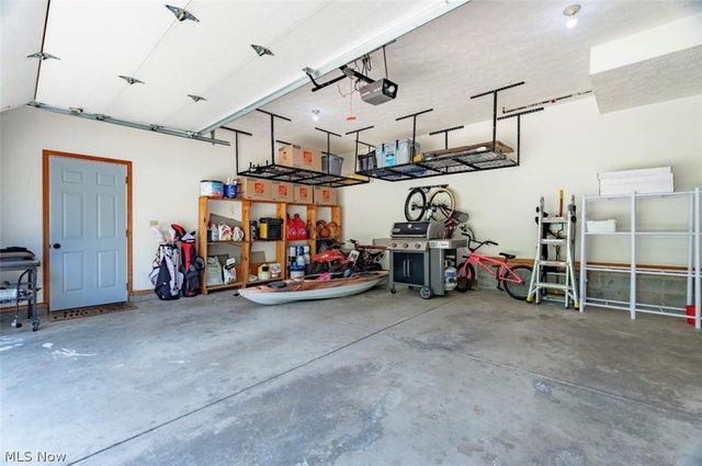 1870 Stoner Avenue NE, Massillon, OH 44646