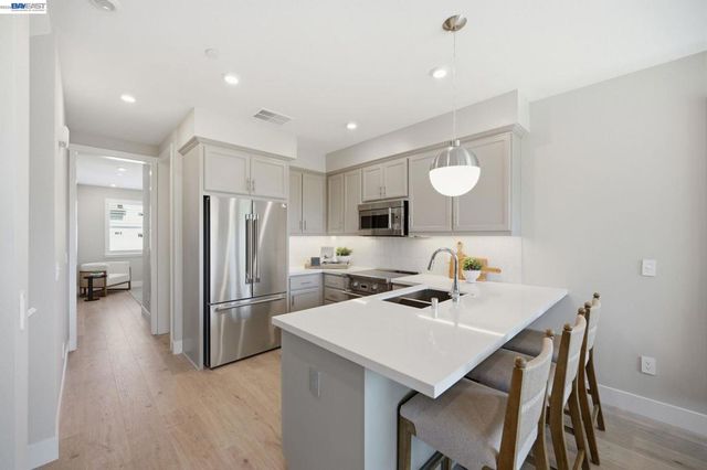 150 Tulare Court, Danville, CA 94526
