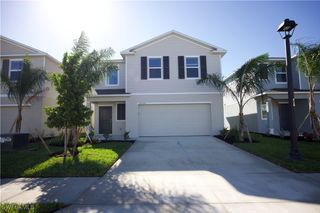 19558 Fairhill CT, Lehigh Acres, FL 33936