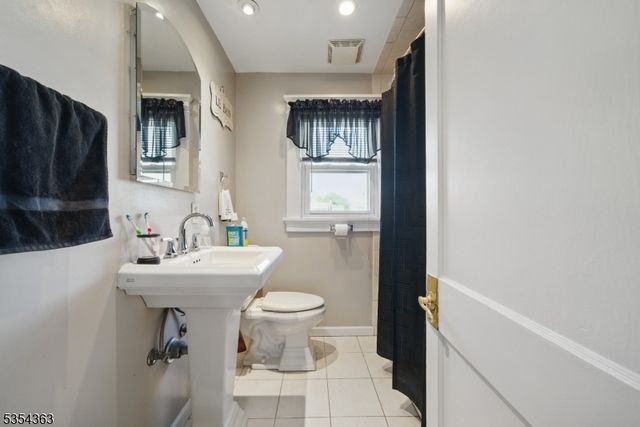 149 Roessler St, Boonton Town, NJ 07005