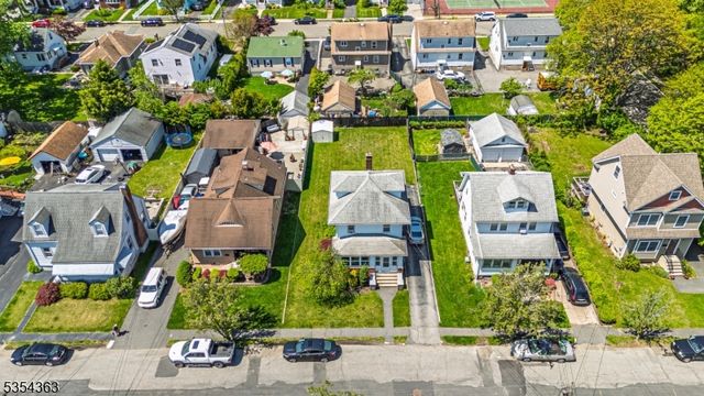 149 Roessler St, Boonton Town, NJ 07005