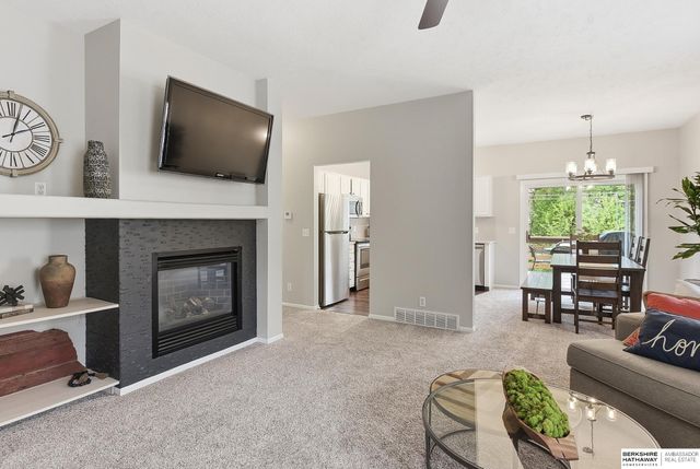 4242 S 178th Street, Omaha, NE 68135