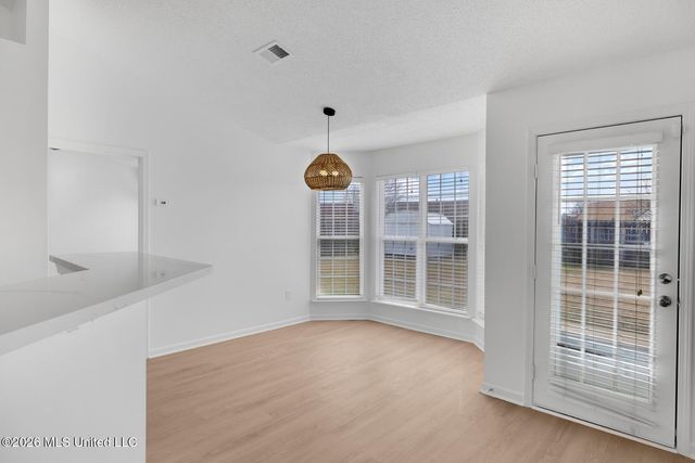 8131 Mary Payton Drive, Southaven, MS 38671