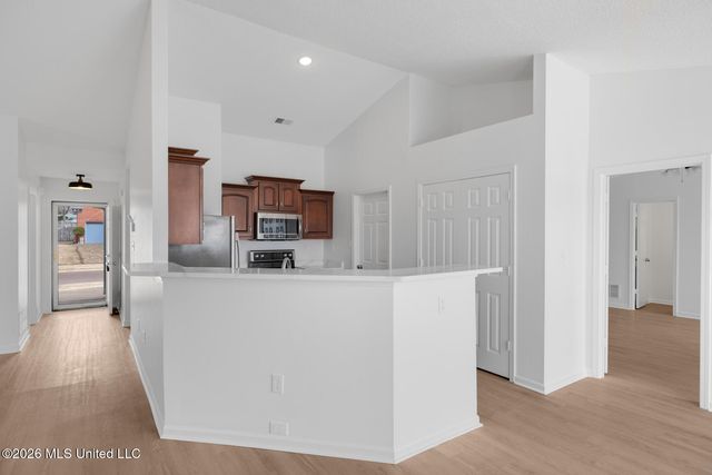 8131 Mary Payton Drive, Southaven, MS 38671