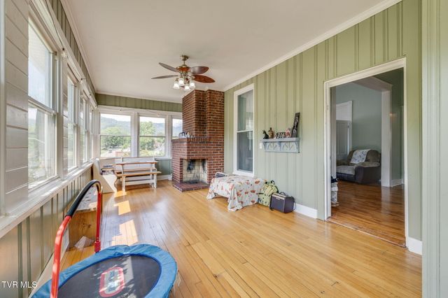 316 West Jackson Street, Gate City, VA 24251
