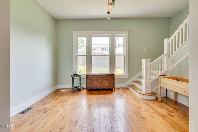 316 West Jackson Street, Gate City, VA 24251
