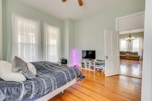 316 West Jackson Street, Gate City, VA 24251