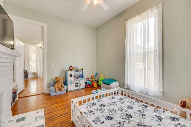 316 West Jackson Street, Gate City, VA 24251