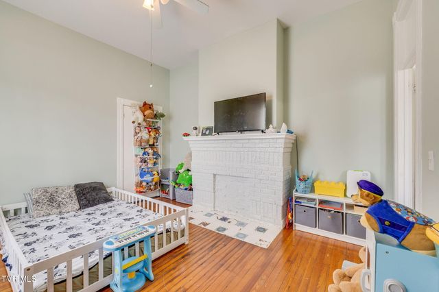 316 West Jackson Street, Gate City, VA 24251