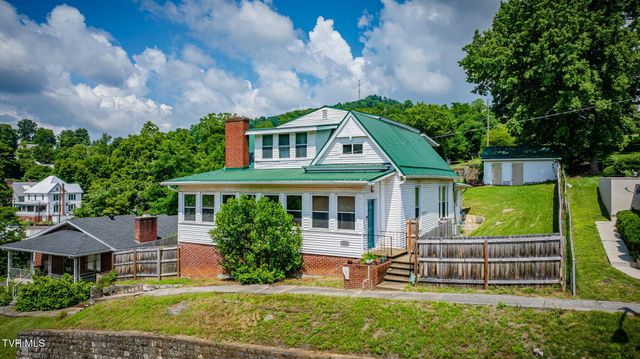 316 West Jackson Street, Gate City, VA 24251