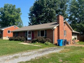 4931 KEITHWOOD DR, Roanoke, VA 24018
