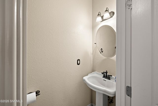 4523 Camino Dos Vidas, Las Cruces, NM 88012