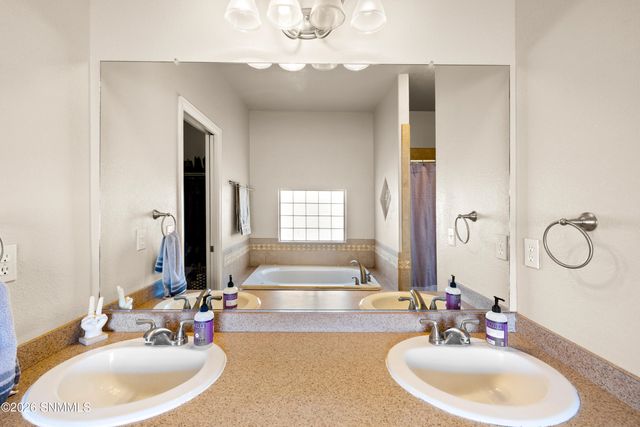 4523 Camino Dos Vidas, Las Cruces, NM 88012