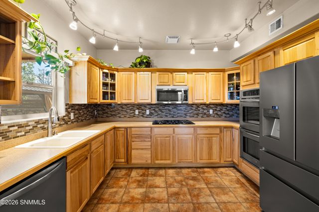 4523 Camino Dos Vidas, Las Cruces, NM 88012