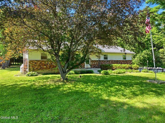 103 Smith Road, Mechanicville, NY 12118