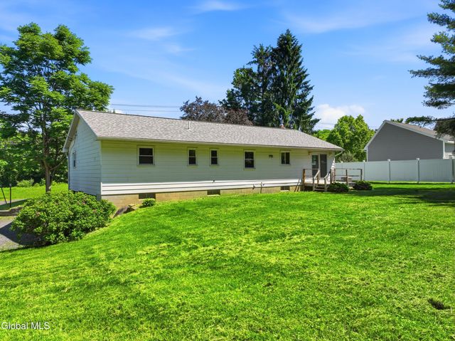 103 Smith Road, Mechanicville, NY 12118