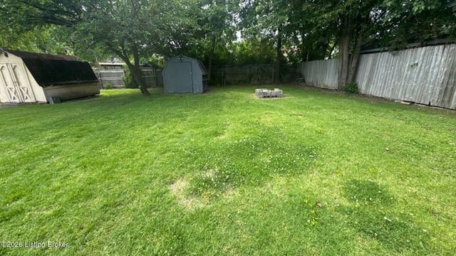3836 Cliff Ave, Louisville, KY 40215