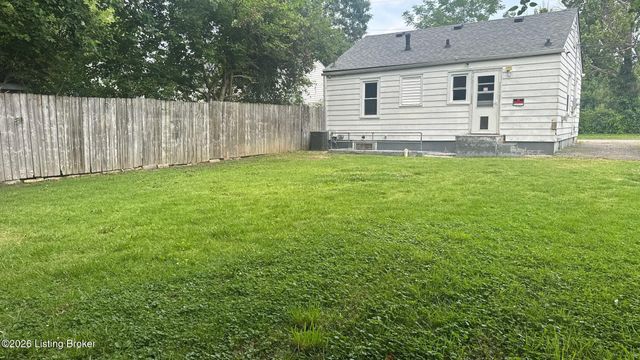 3836 Cliff Ave, Louisville, KY 40215