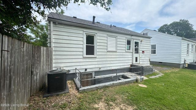 3836 Cliff Ave, Louisville, KY 40215