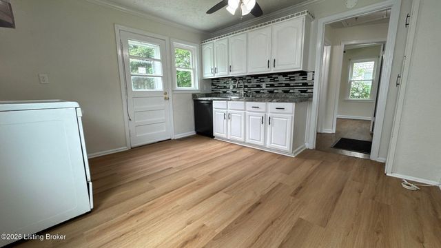 3836 Cliff Ave, Louisville, KY 40215