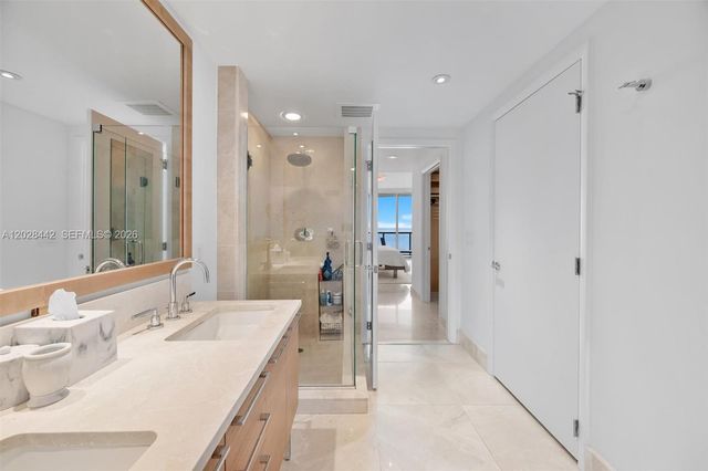17001 Collins Avenue 2307, Sunny Isles Beach, FL 33160