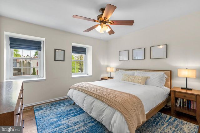 8555 DELLWAY LN, Vienna, VA 22180