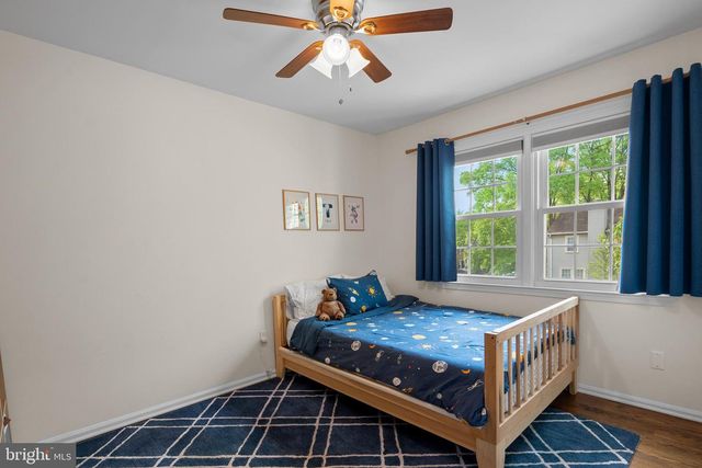 8555 DELLWAY LN, Vienna, VA 22180