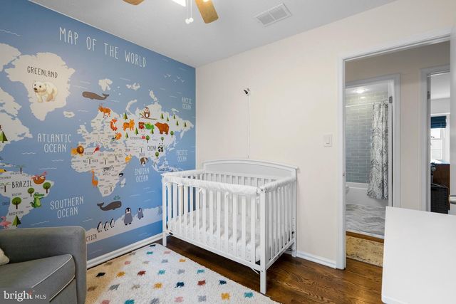 8555 DELLWAY LN, Vienna, VA 22180