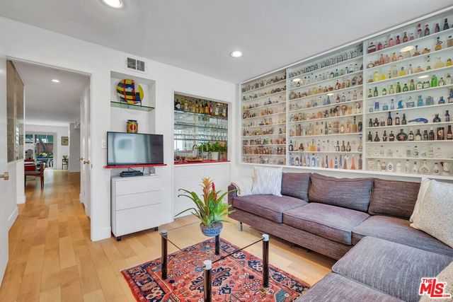 11260 Overland Avenue 28A, Culver City, CA 90230