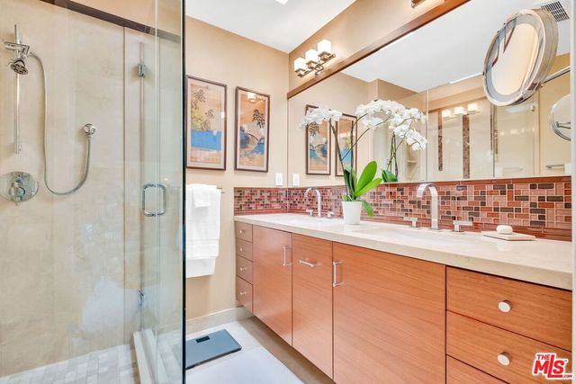 11260 Overland Avenue 28A, Culver City, CA 90230