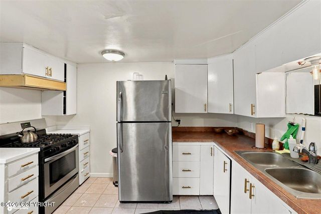 3401 Dorbrandt Street, Anchorage, AK 99503