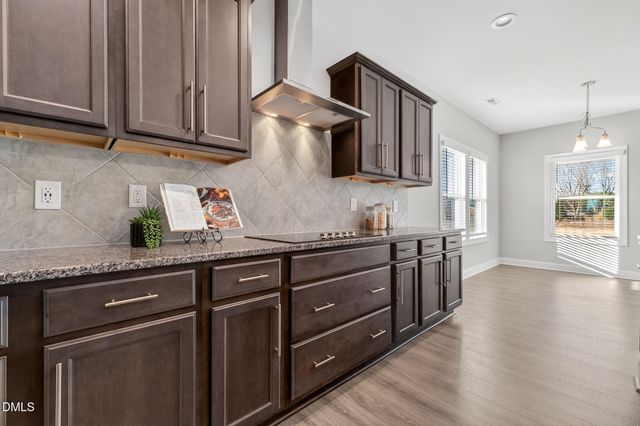 13 Knotty Pine Lane, Clayton, NC 27520