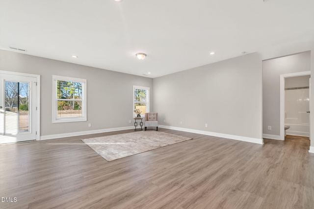 13 Knotty Pine Lane, Clayton, NC 27520