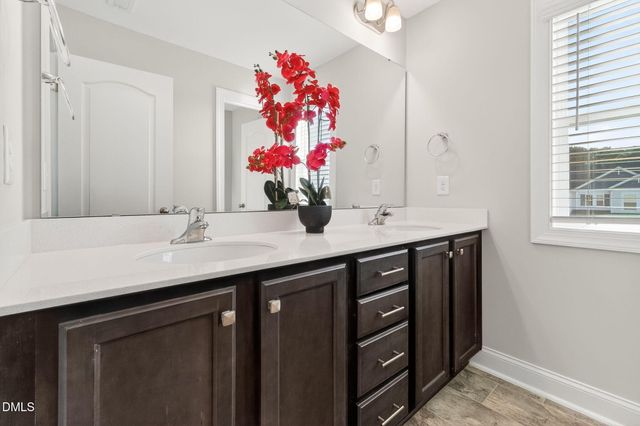 13 Knotty Pine Lane, Clayton, NC 27520